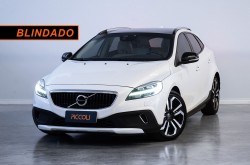 V40 T4 Cross Country