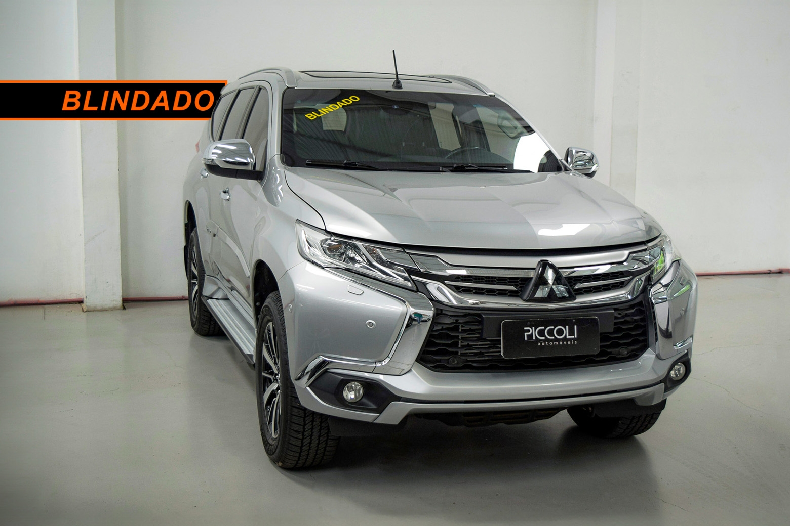 Mitsubishi Pajero 4X4 sport