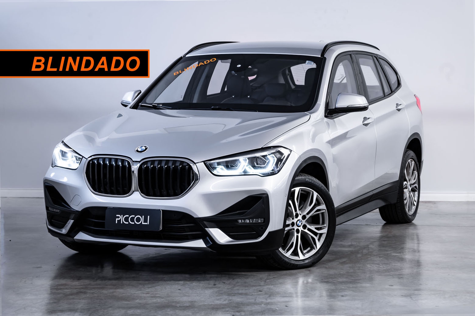 BMW X1 S20i